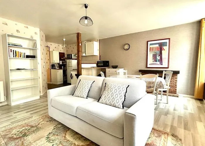 1 Avec Terrasse Apartamento